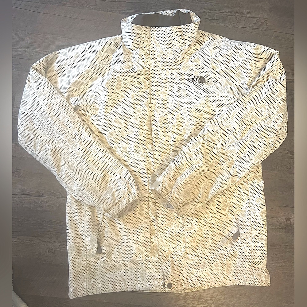Men’s North face coat size large